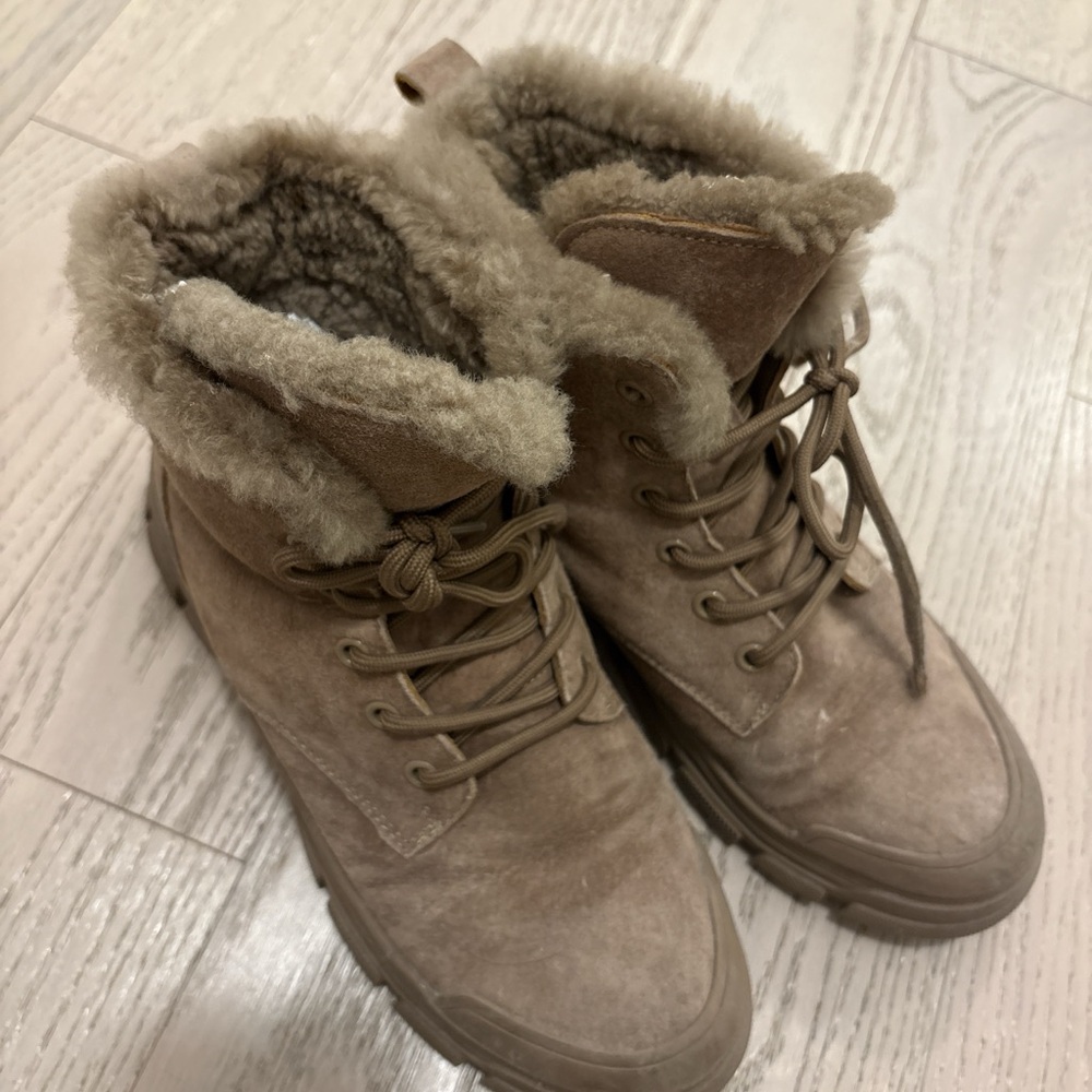 Cozy Brown shearling Women's Boots